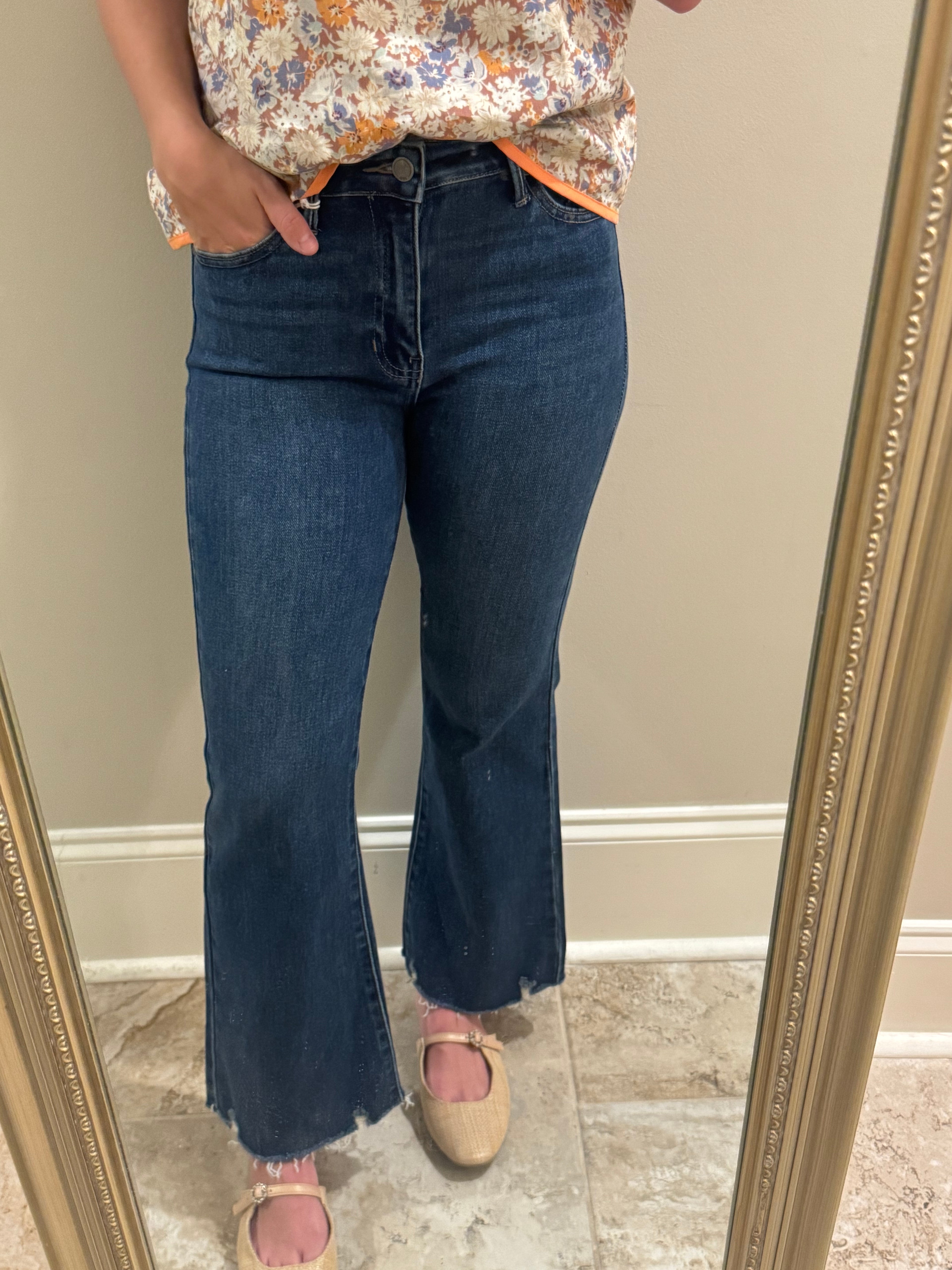 Stacey Crop Flare Jean