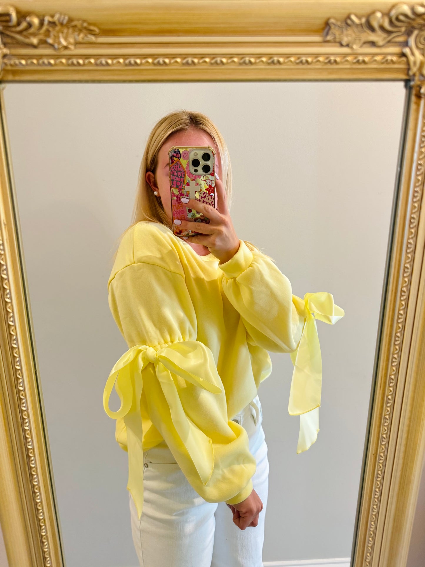 Butter Bow Sweatshirt