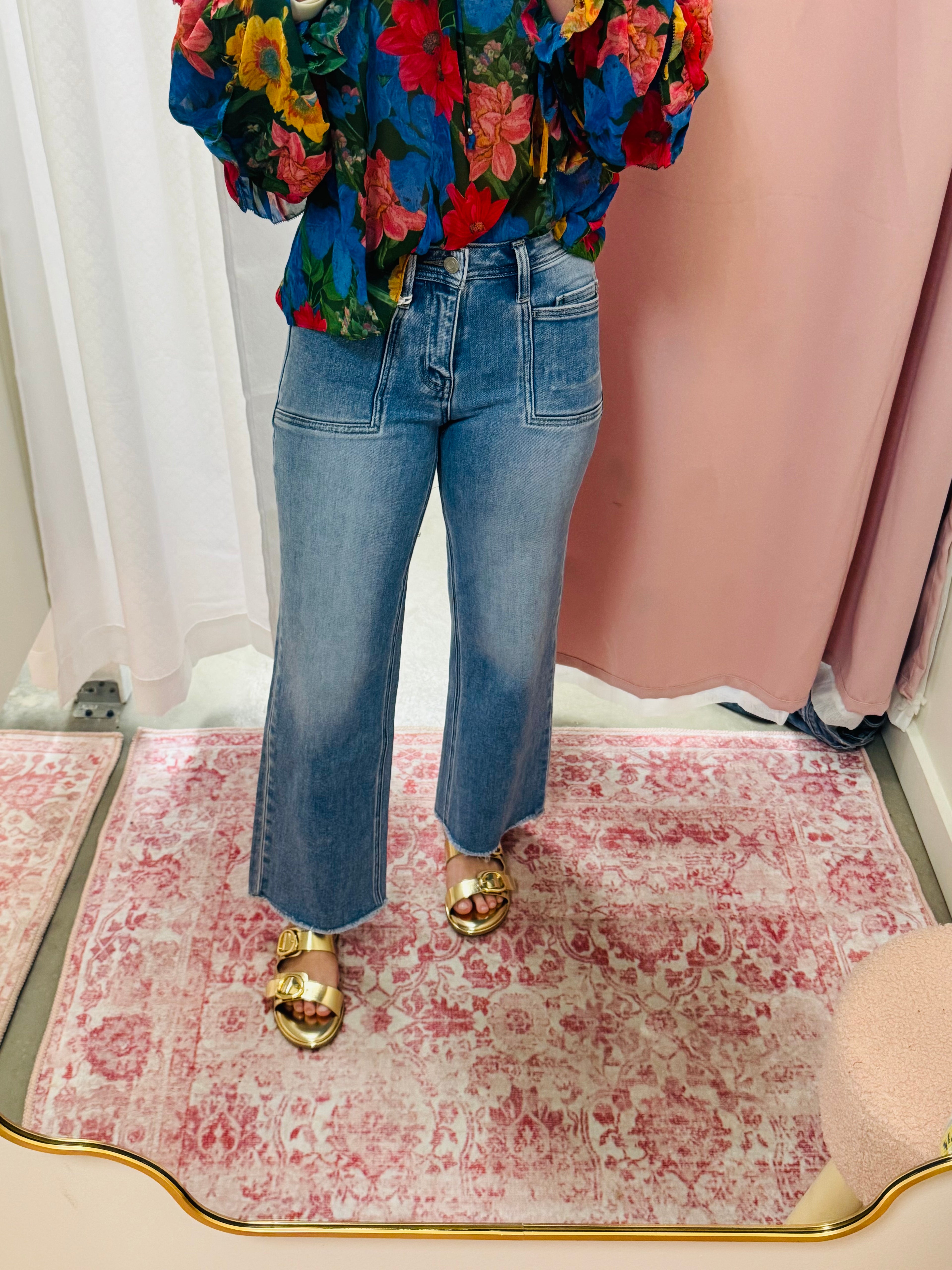 Cropped Slim Wide Leg Jean