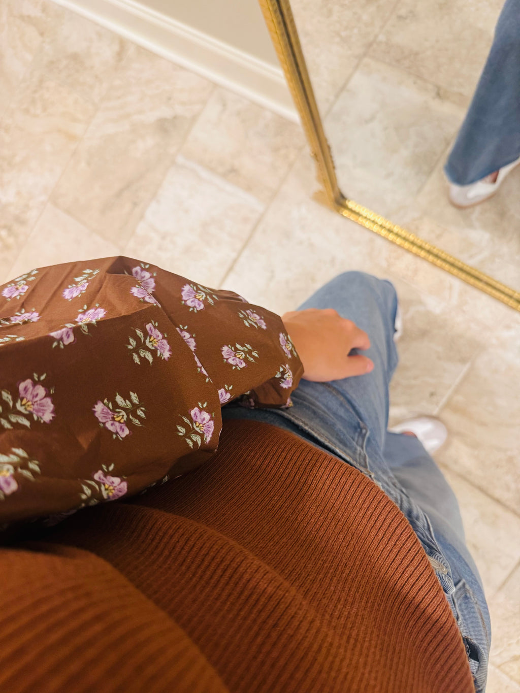 Floral Scalloped Knit Brown Top