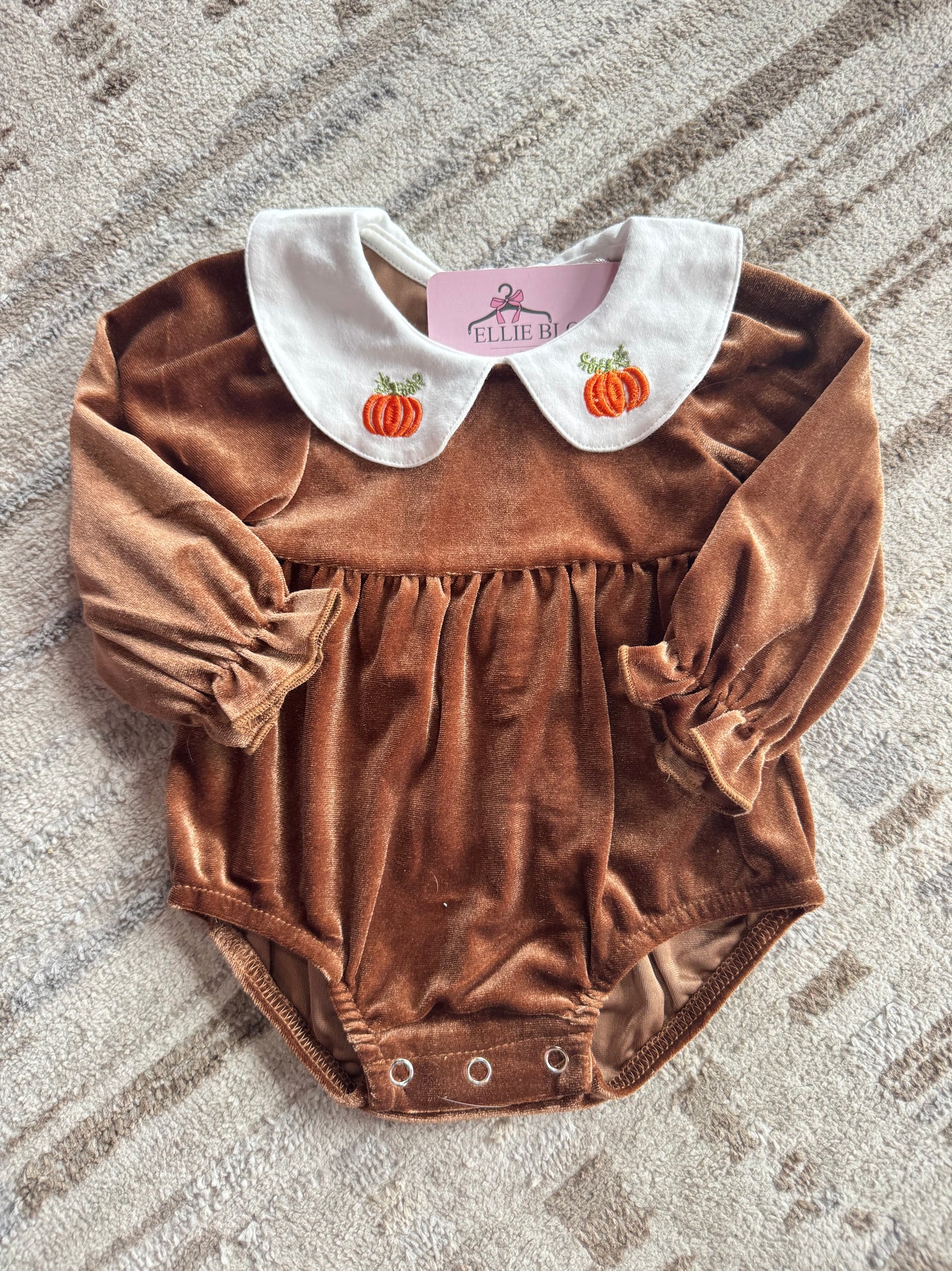 Velvet Pumpkin Bubble