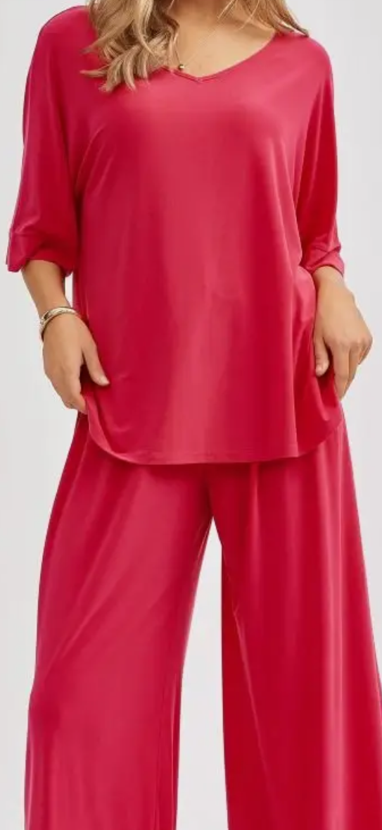 Plus Fuschia Flowy Top
