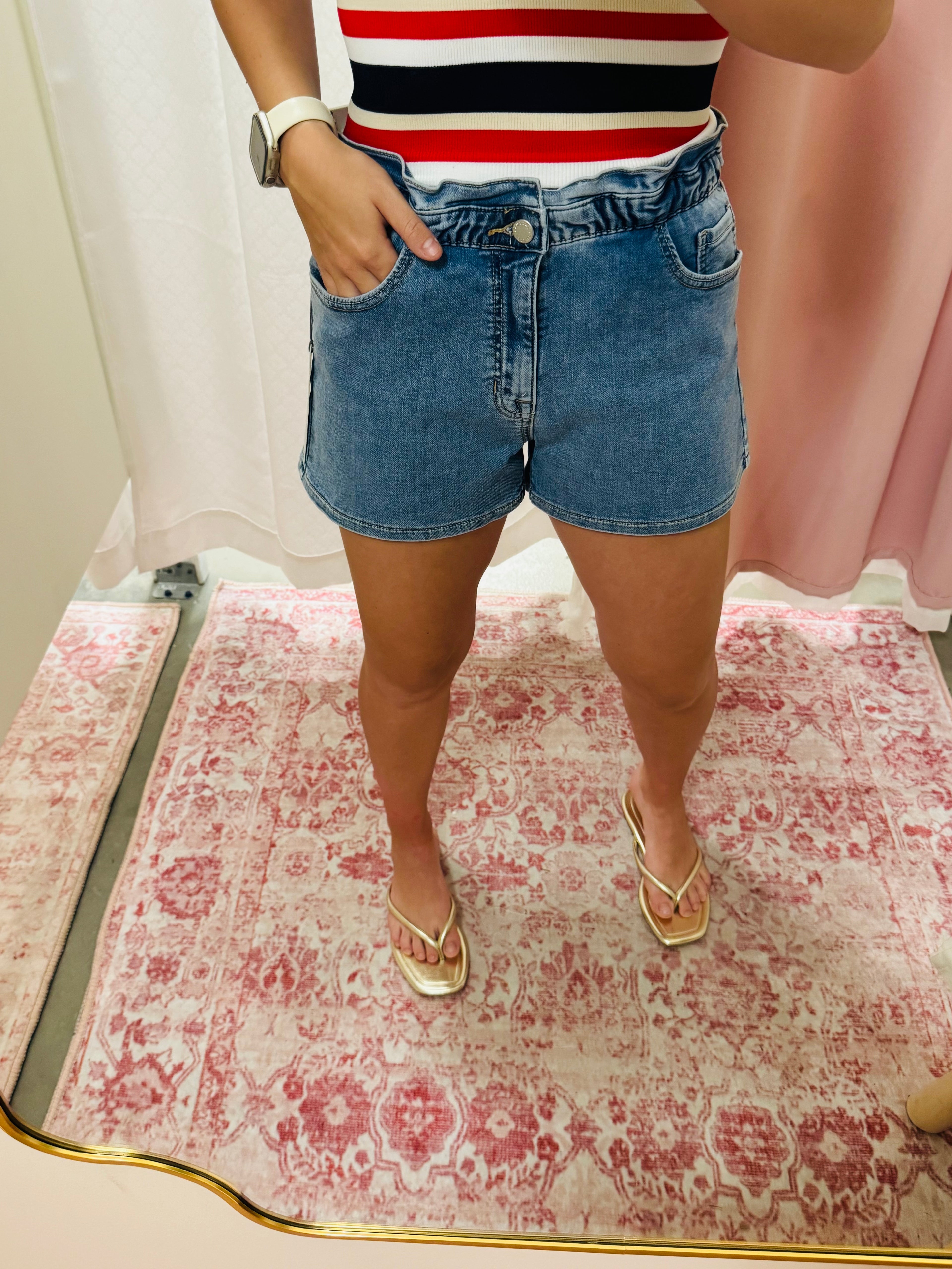 Scrunch Waist Shorts