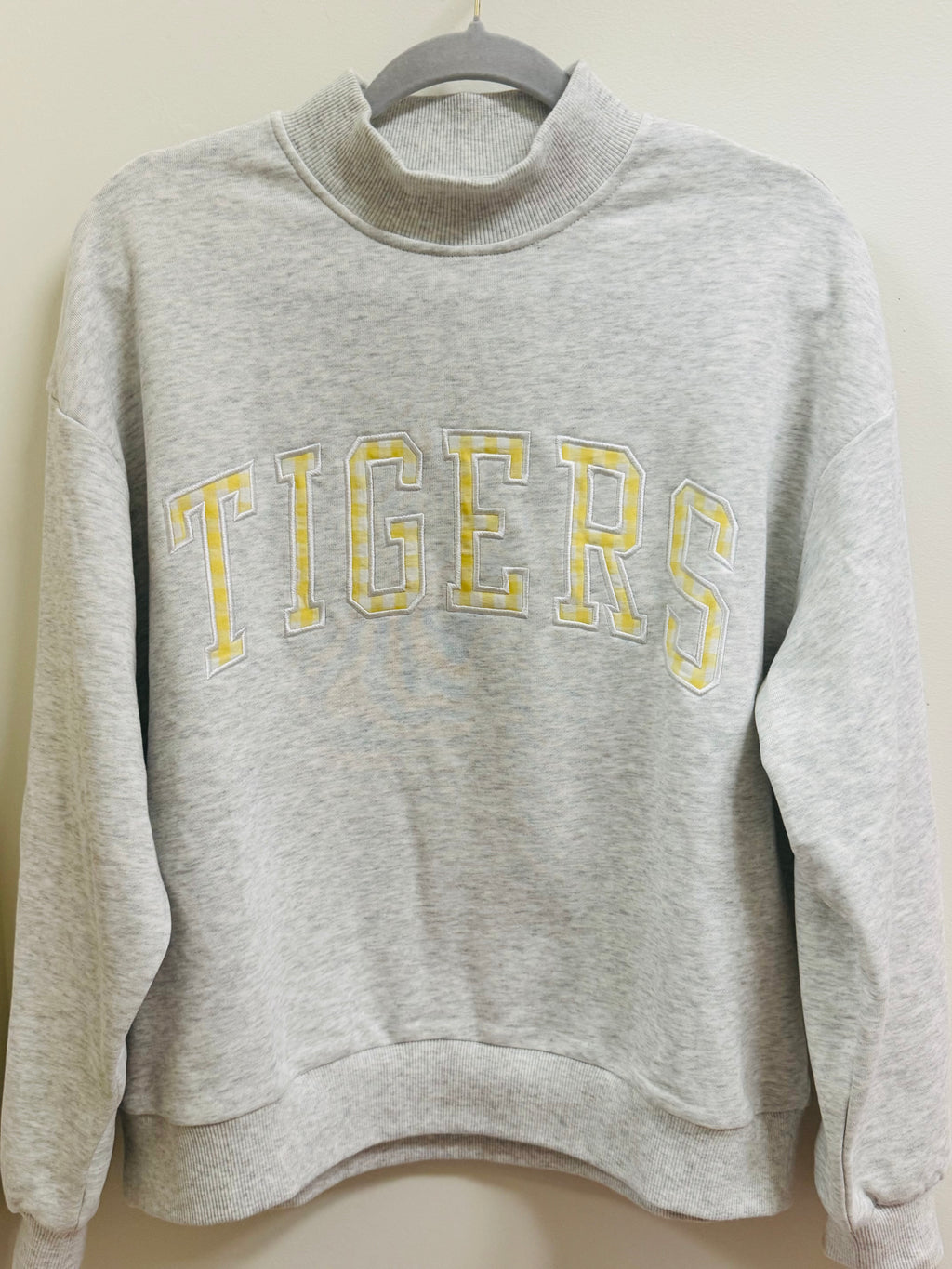 TIGERS Mockneck