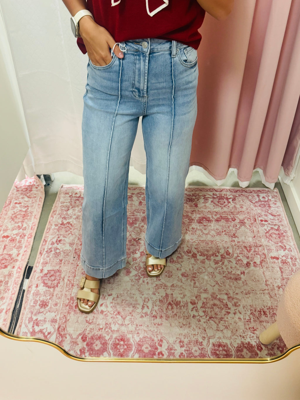 Light Pintuck Pants