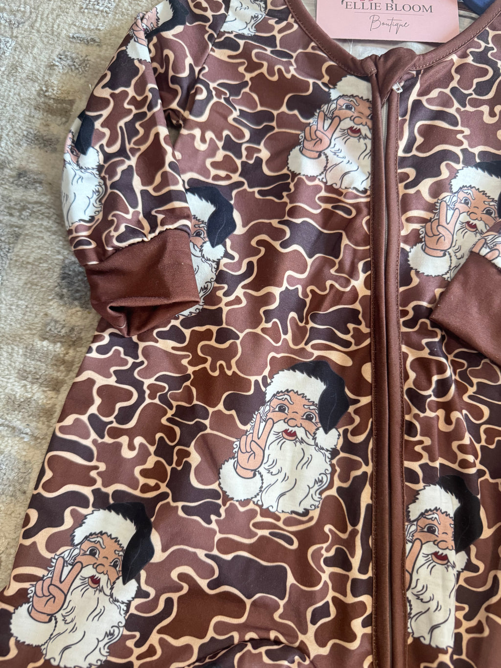 Camo Santa Zipper