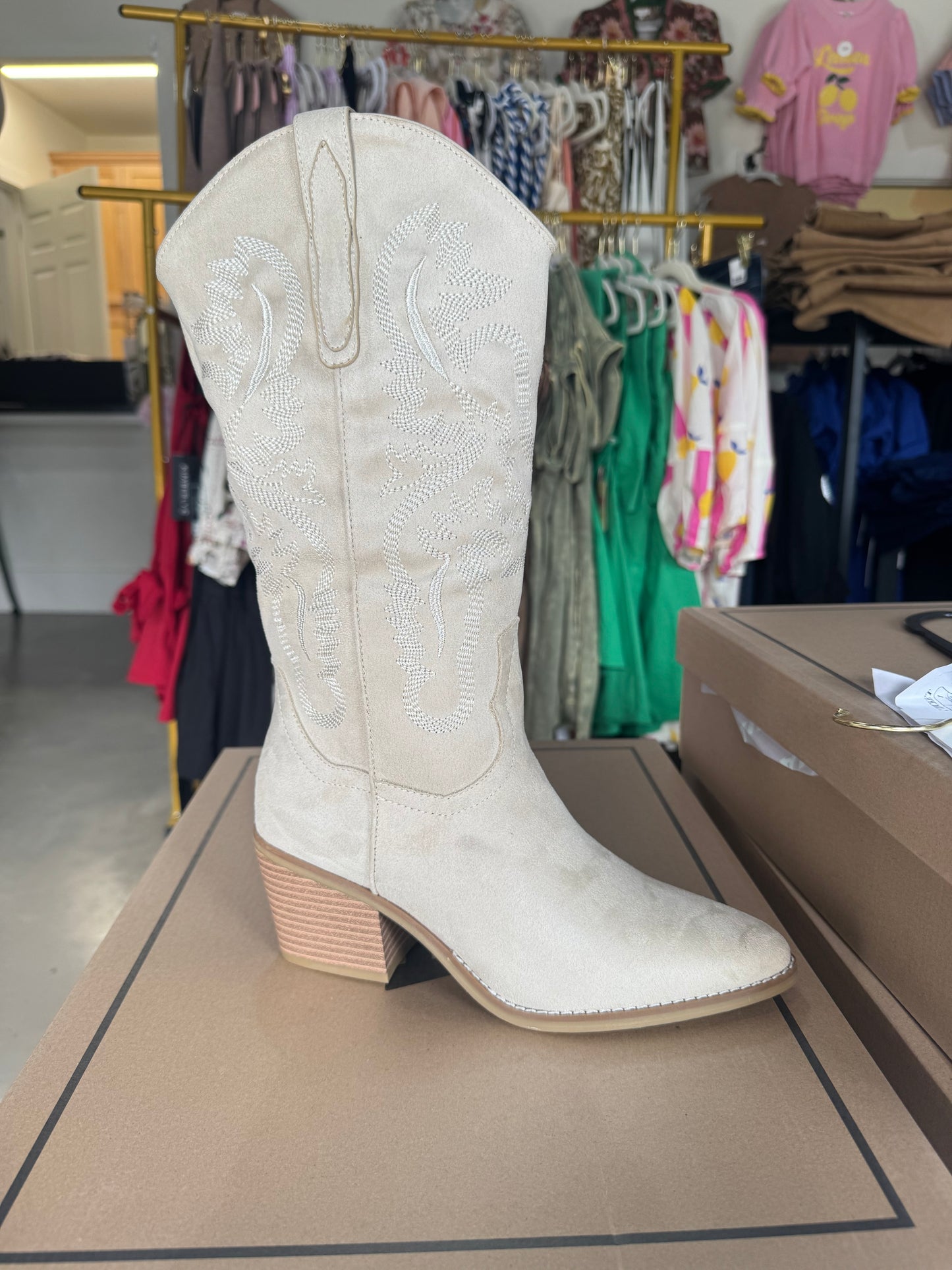 Natural Suede Boot