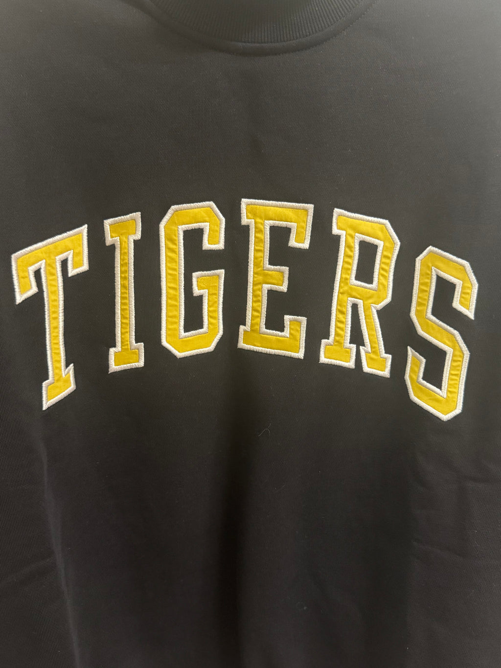 TIGERS Mockneck