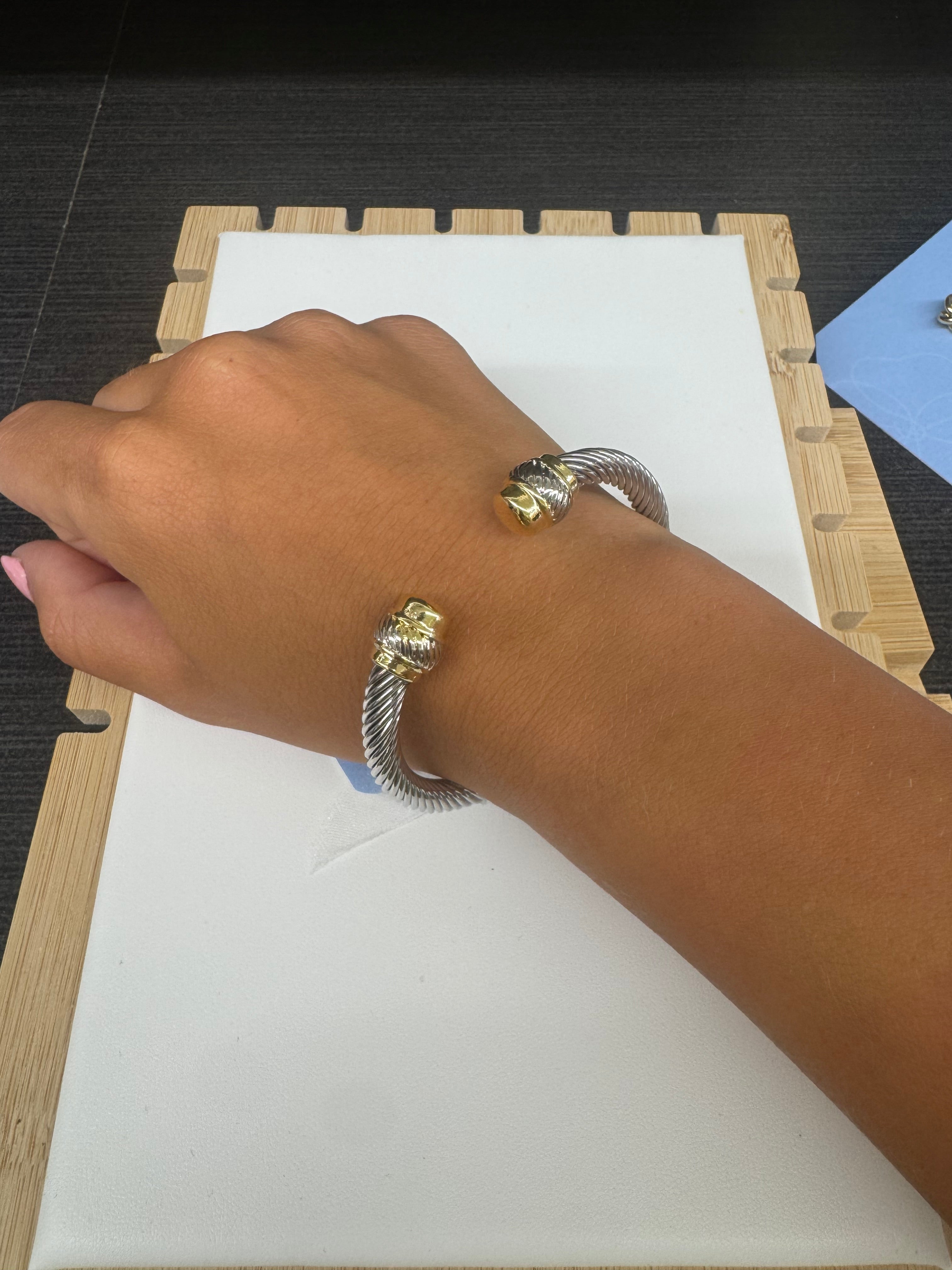 Southern Luxe Cuff: Default Title