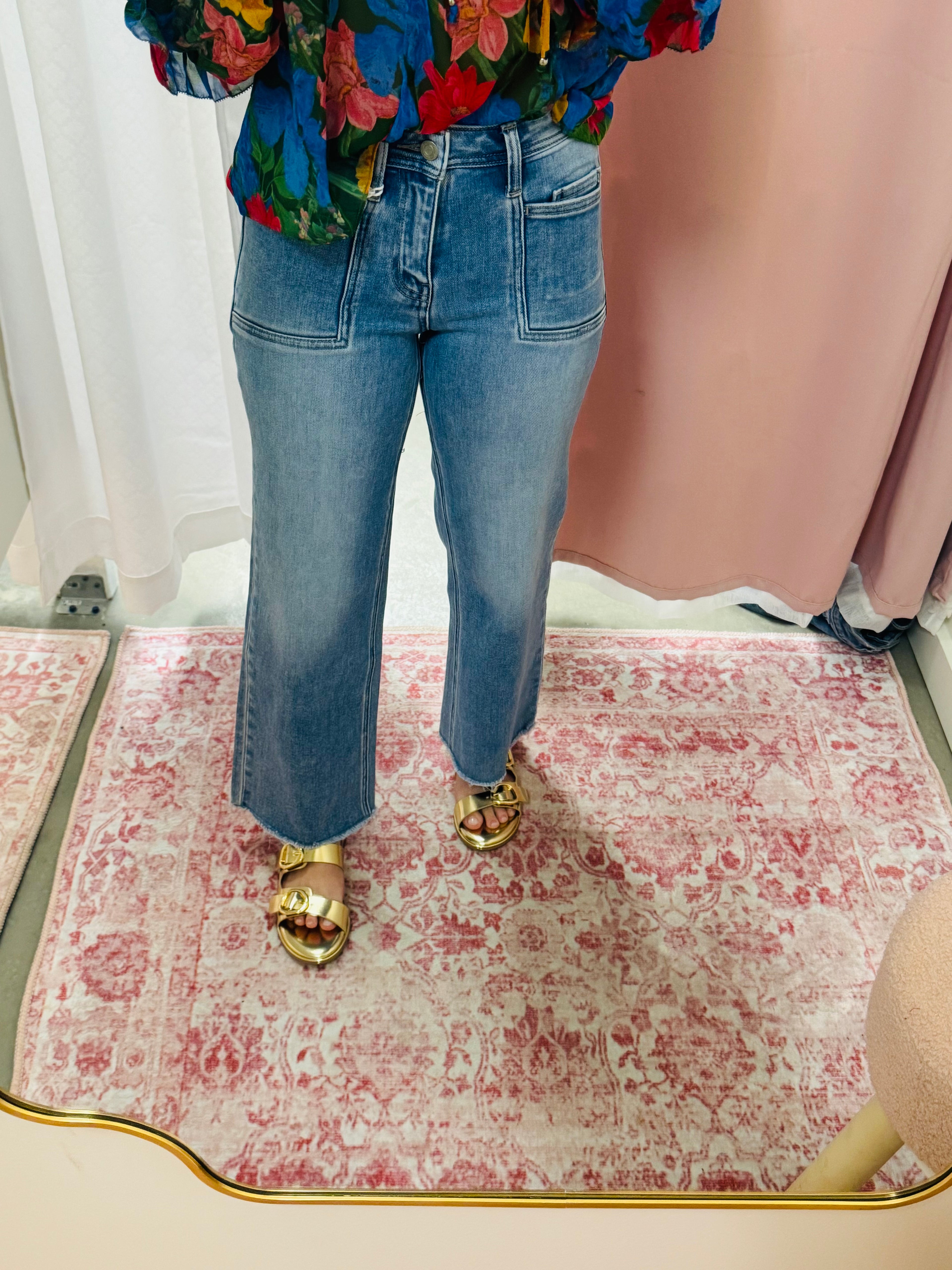 Cropped Slim Wide Leg Jean