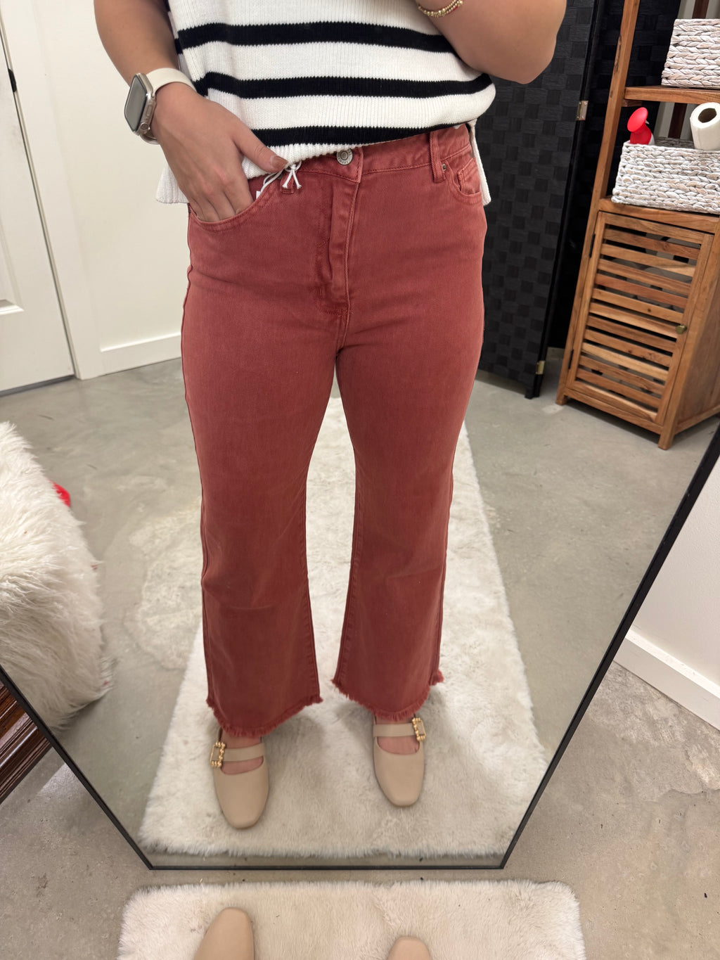 Cabernet Cropped Jean