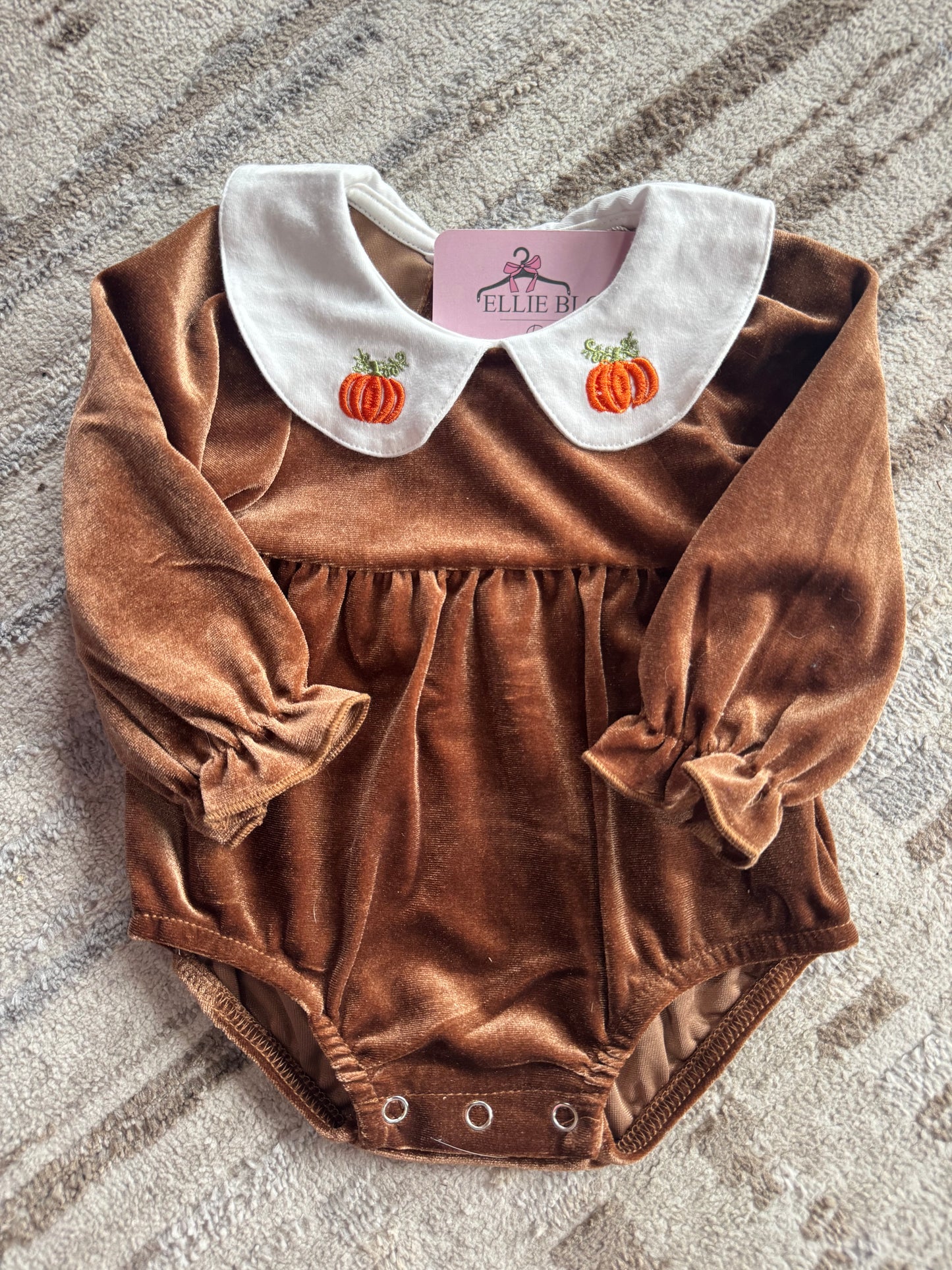 Velvet Pumpkin Bubble