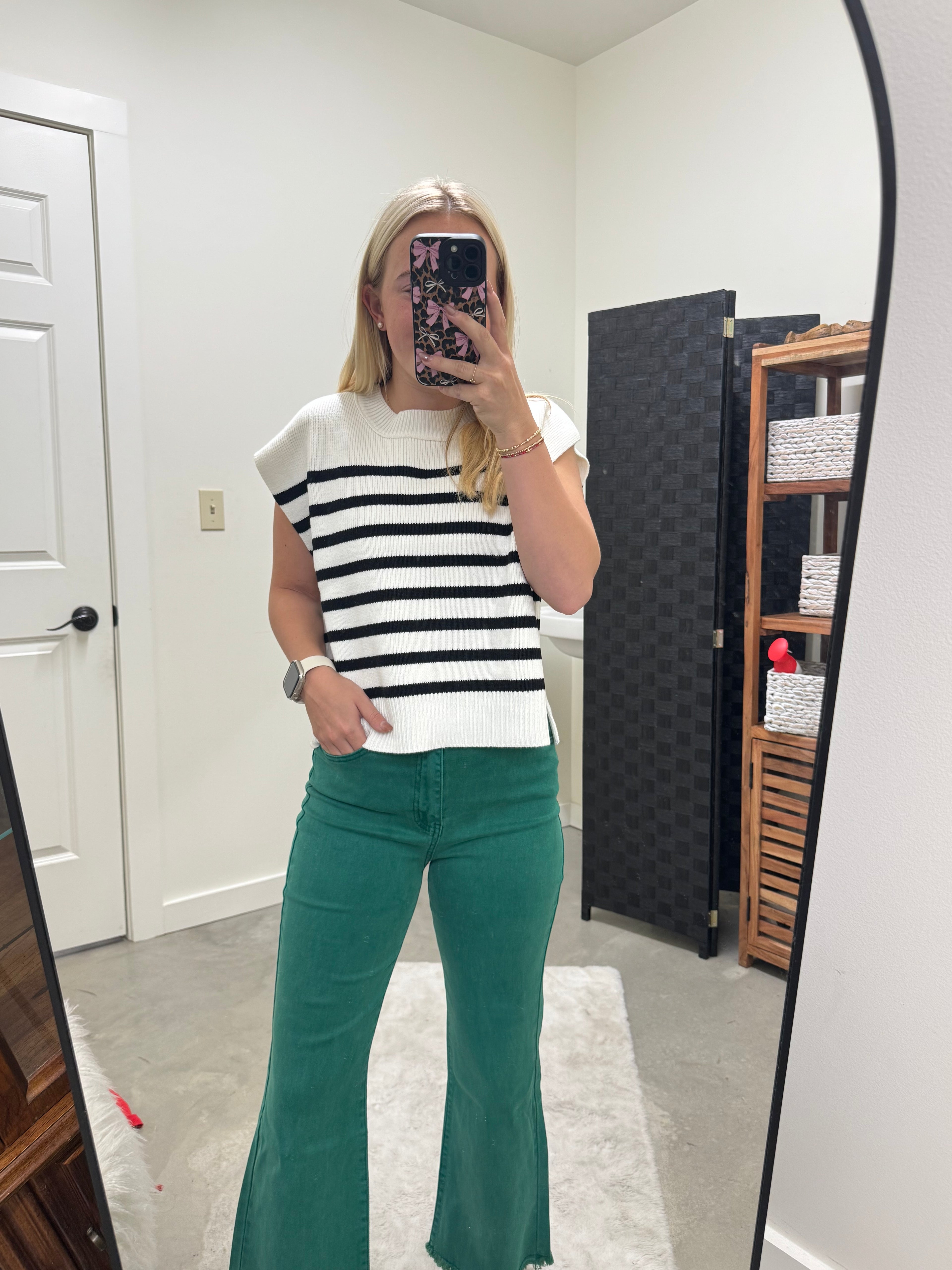 Dark Green Cropped Jean